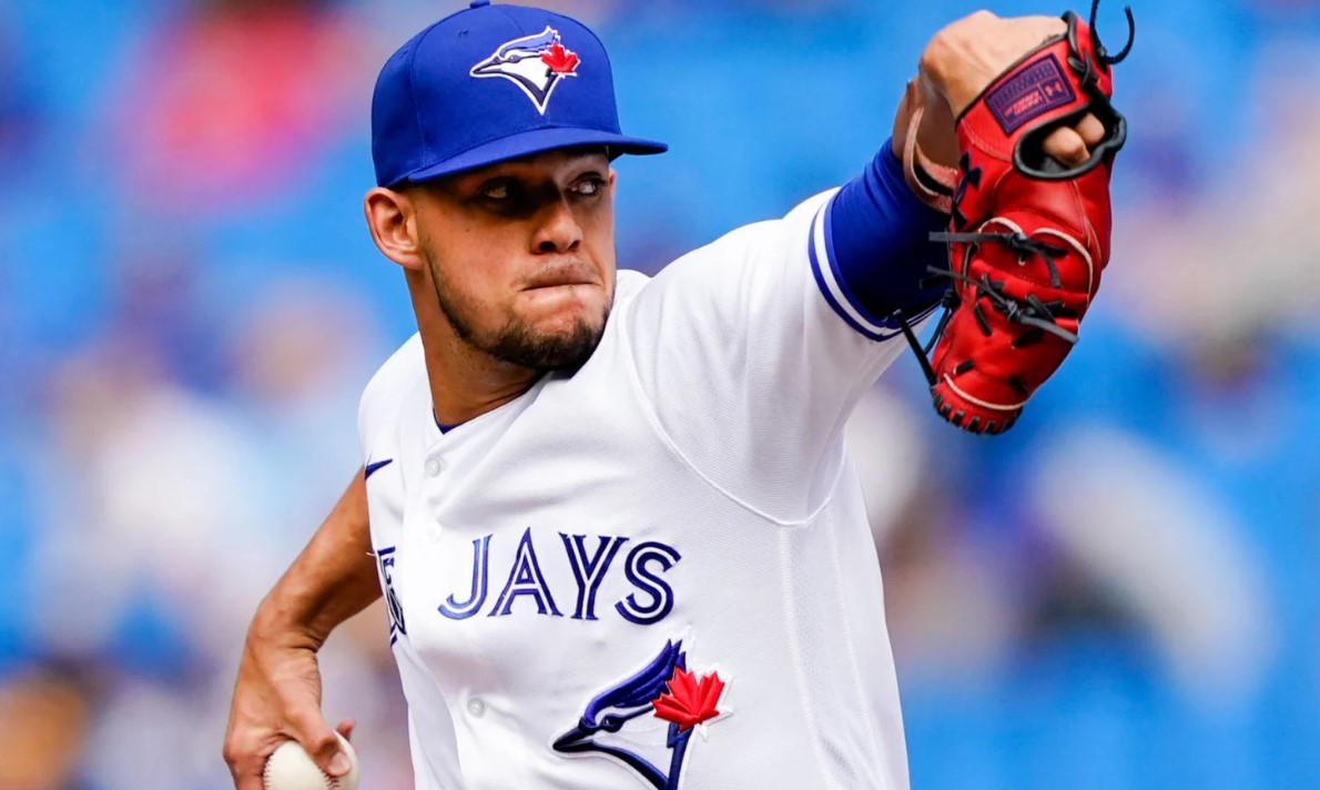 Jose Berrios Contract